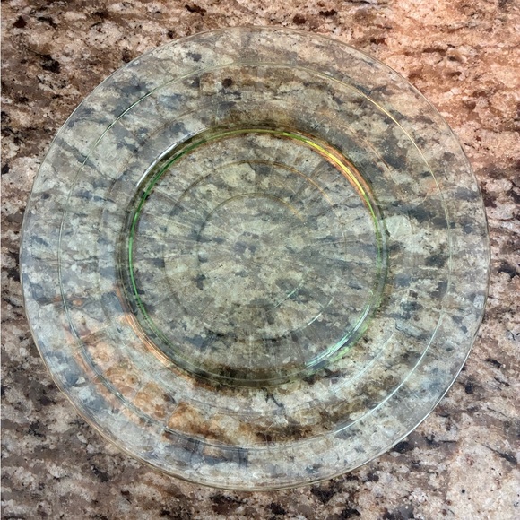 Uranium Green Vintage Depression Era Glass Plate - Picture 2 of 5